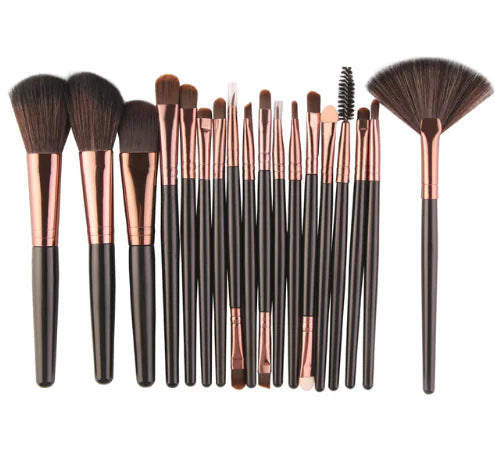 Juego de herramientas de maquillaje con 18 pinceles